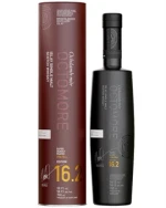 Flaske Octomore 16.2, vinfadslagret super tørvet Islay-whisky